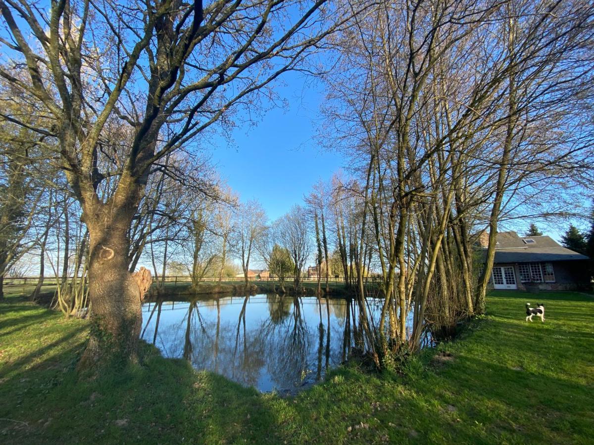 La Maison De L'Etang Manerbe Экстерьер фото