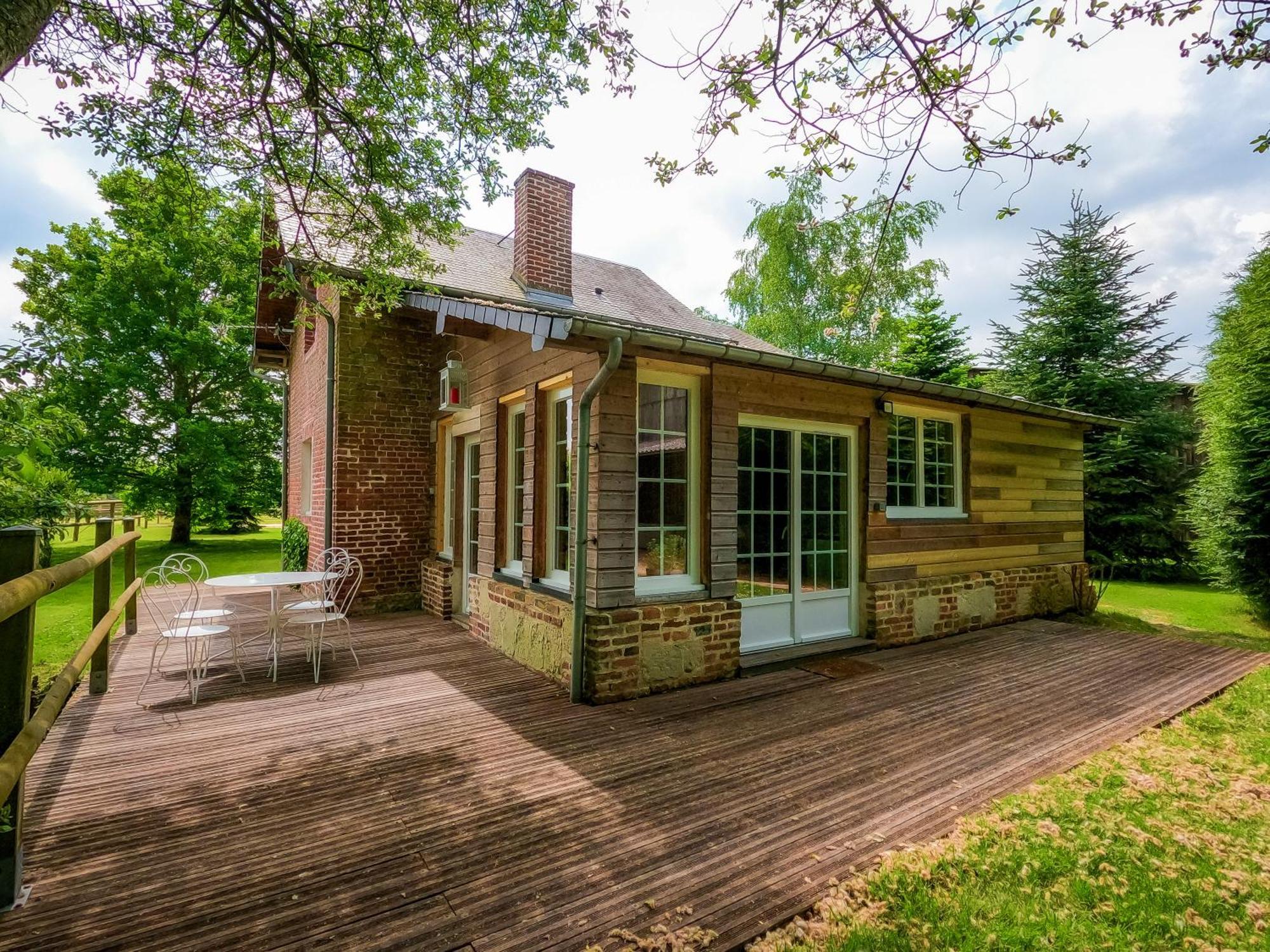 La Maison De L'Etang Manerbe Экстерьер фото