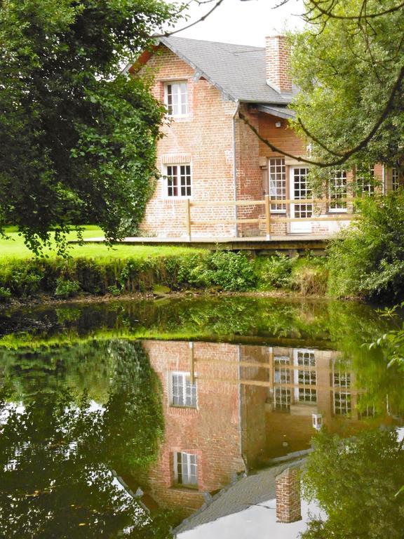 La Maison De L'Etang Manerbe Экстерьер фото